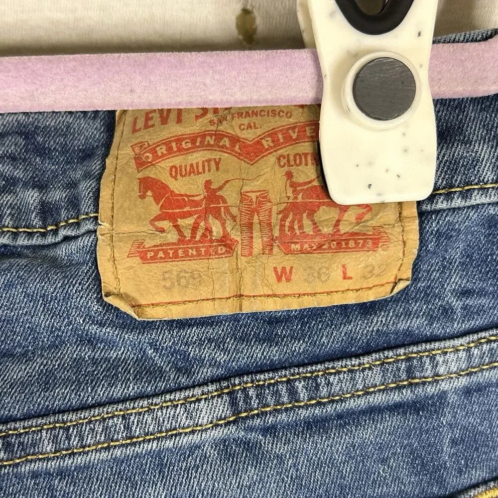 Levi’s 569 Denim 36x32 Men’s Blue Jeans Medium Wash Relaxed Fit